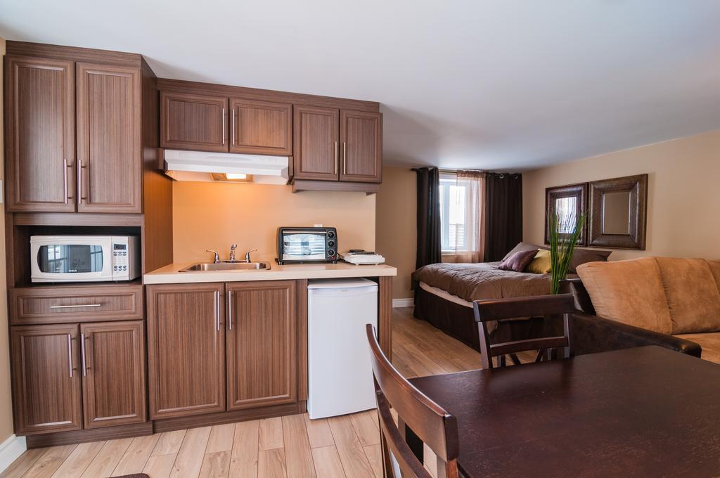 Вилла Domaine Des Montagnais Notre-Dame-Des-Bois Номер фото