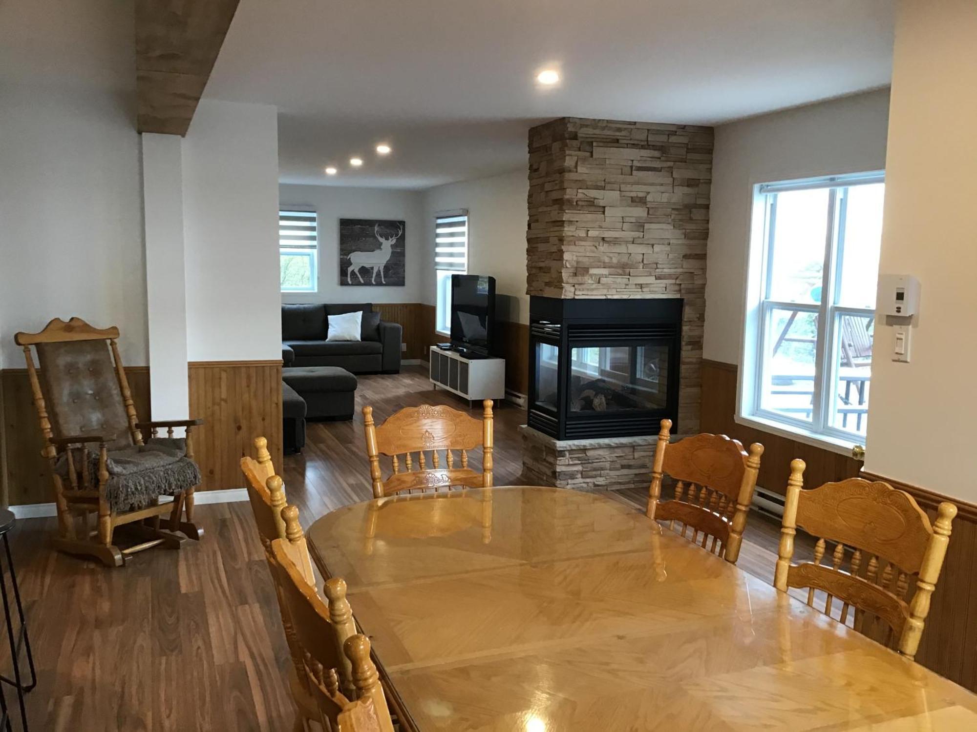 Вилла Domaine Des Montagnais Notre-Dame-Des-Bois Экстерьер фото