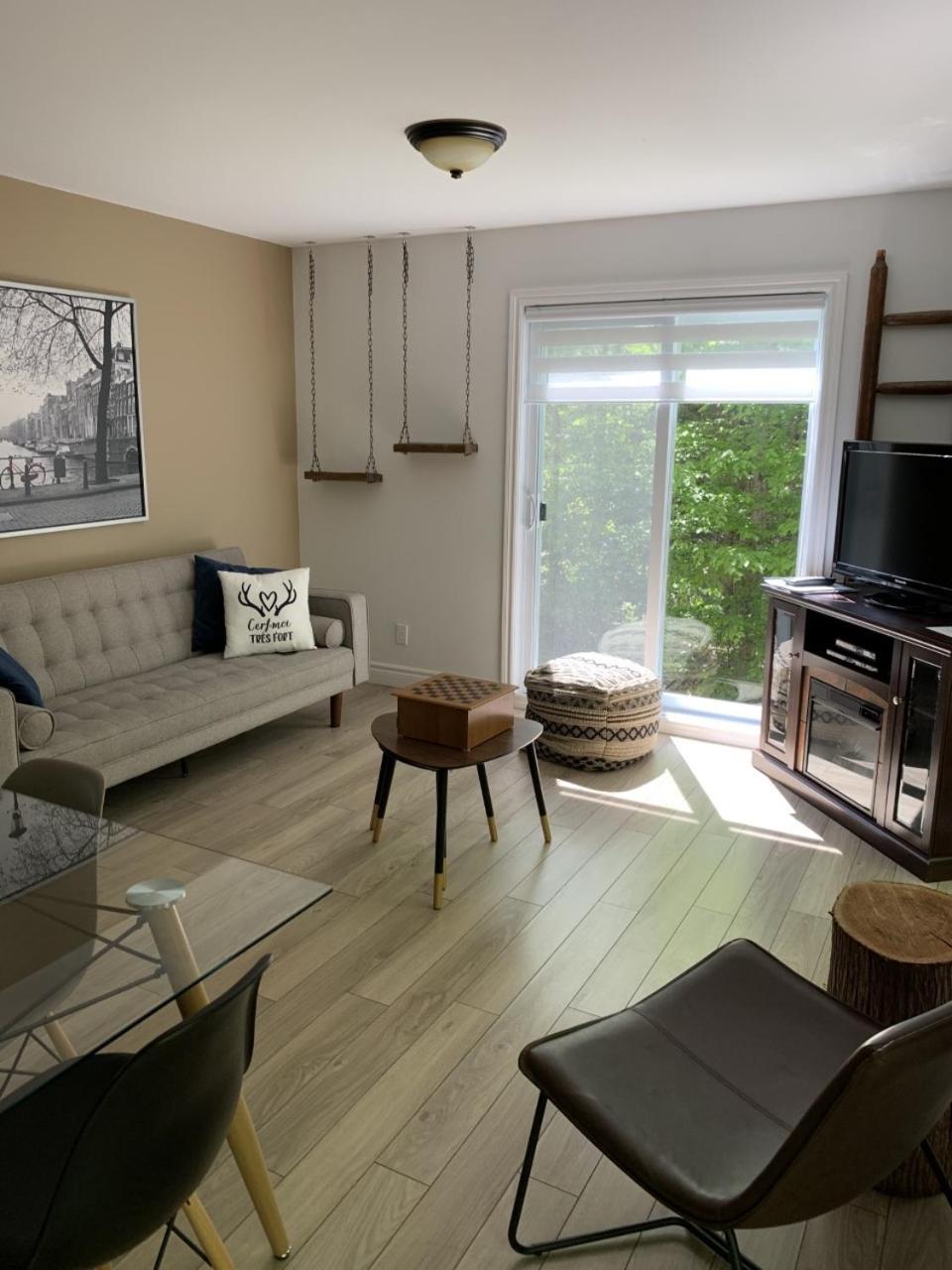 Вилла Domaine Des Montagnais Notre-Dame-Des-Bois Экстерьер фото