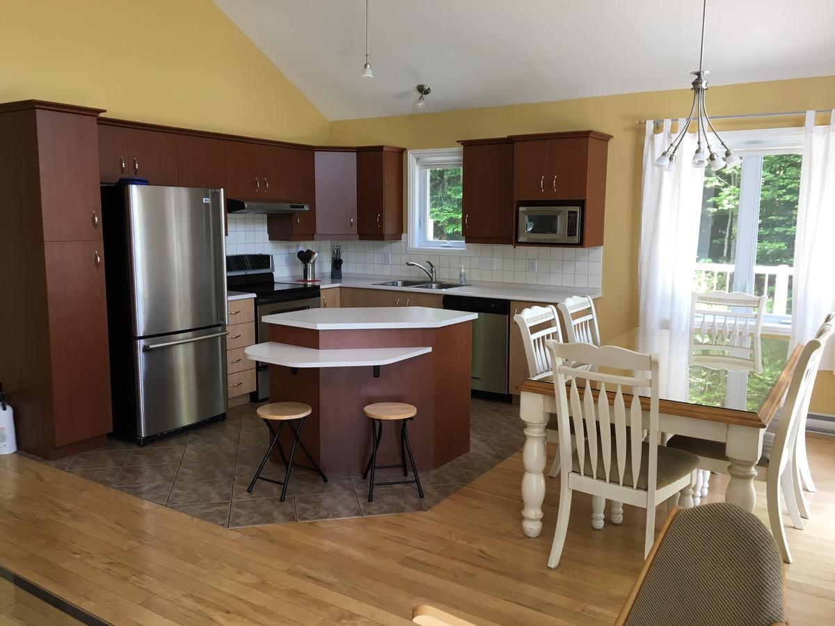 Вилла Domaine Des Montagnais Notre-Dame-Des-Bois Экстерьер фото