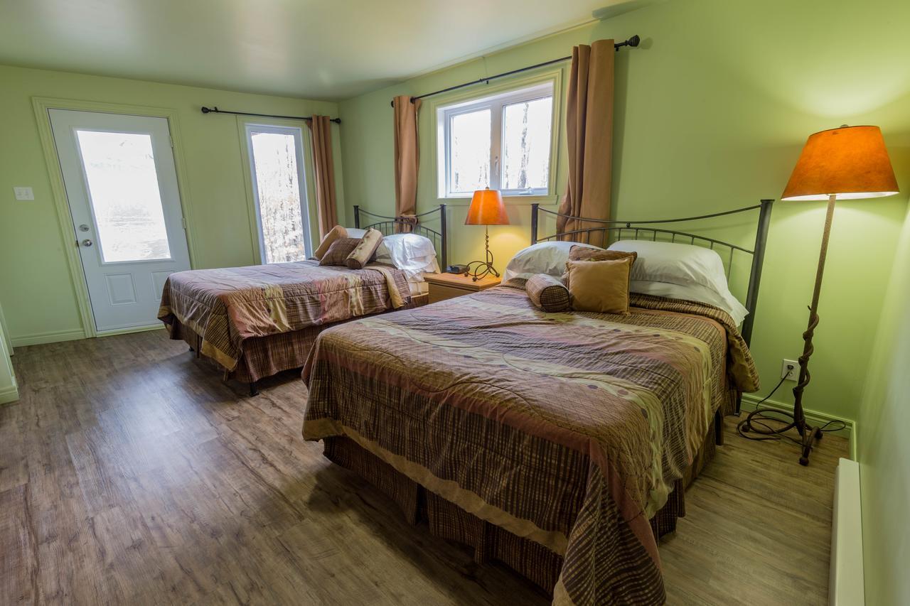 Вилла Domaine Des Montagnais Notre-Dame-Des-Bois Экстерьер фото